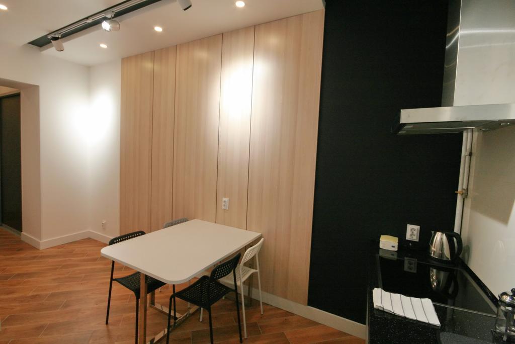 Historical Centre Apartments Lviv Luaran gambar